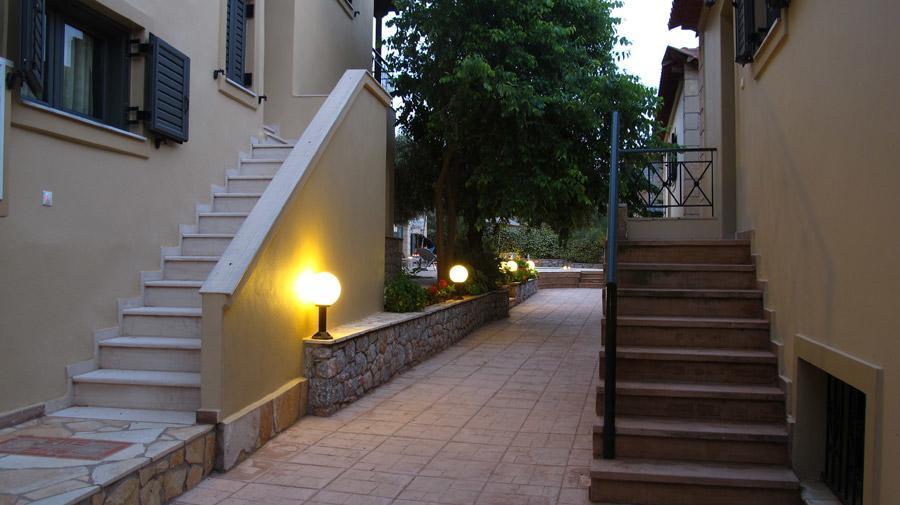 Finikes Apartments Stoupa Exterior photo
