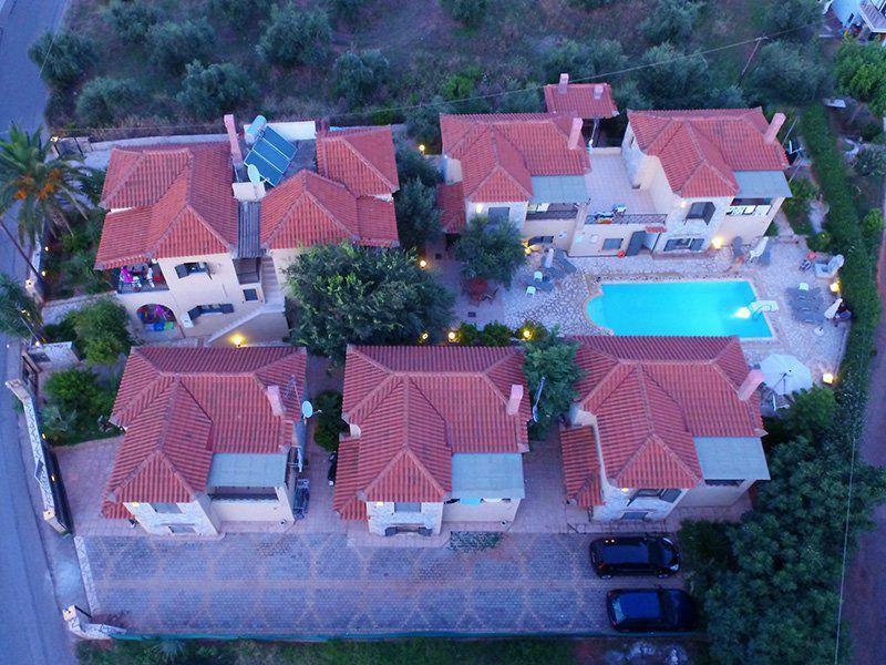 Finikes Apartments Stoupa Exterior photo