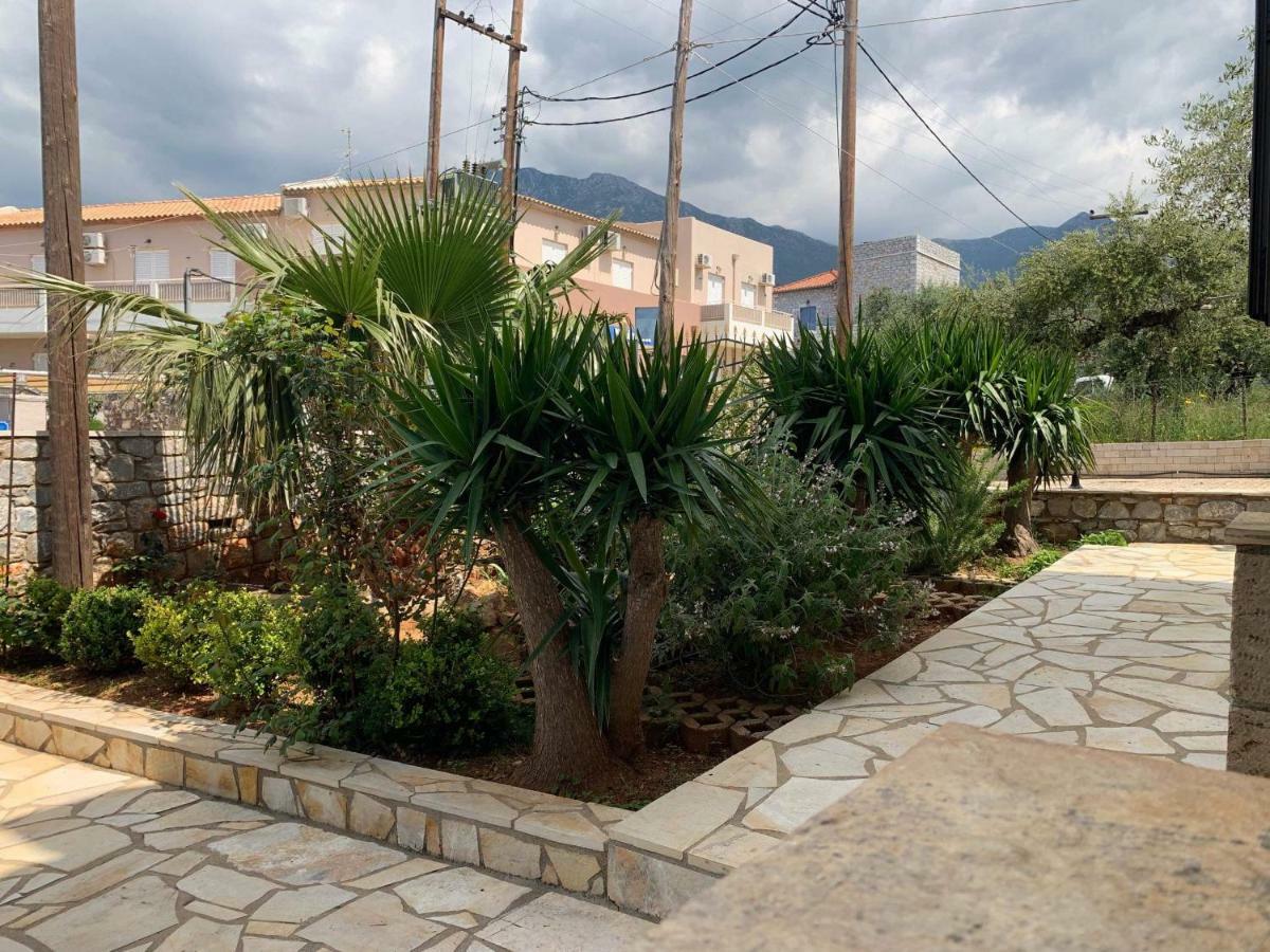 Finikes Apartments Stoupa Exterior photo